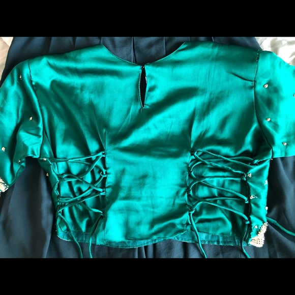 Emerald green and gold beaded and embroidered Indian lengha lehenga - Picture 3 of 5